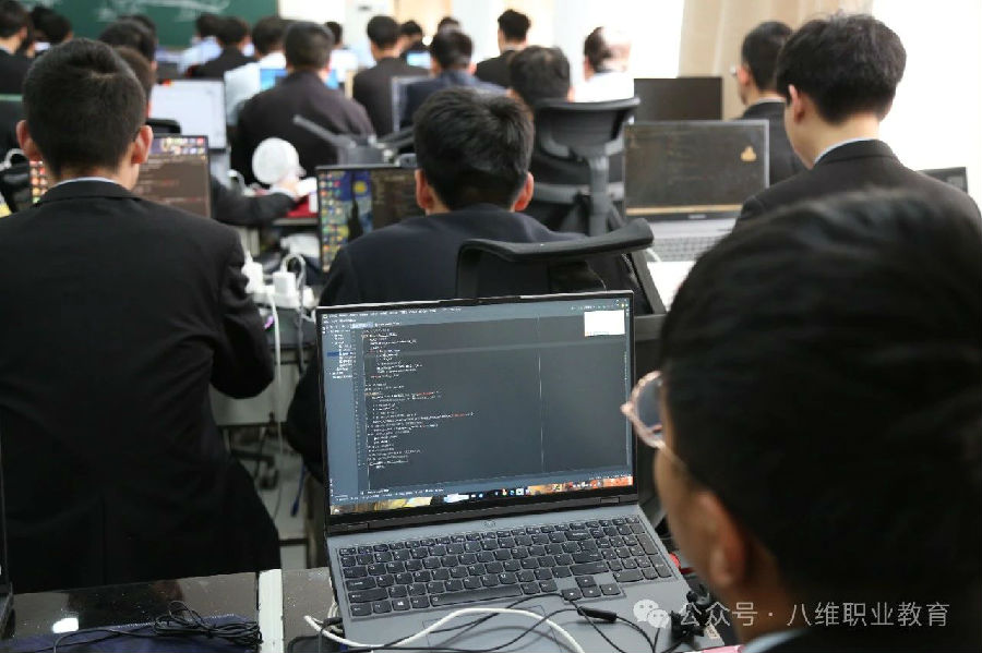 上海移動測試培訓(xùn)機構(gòu)哪個口碑好推薦八維教育的理由