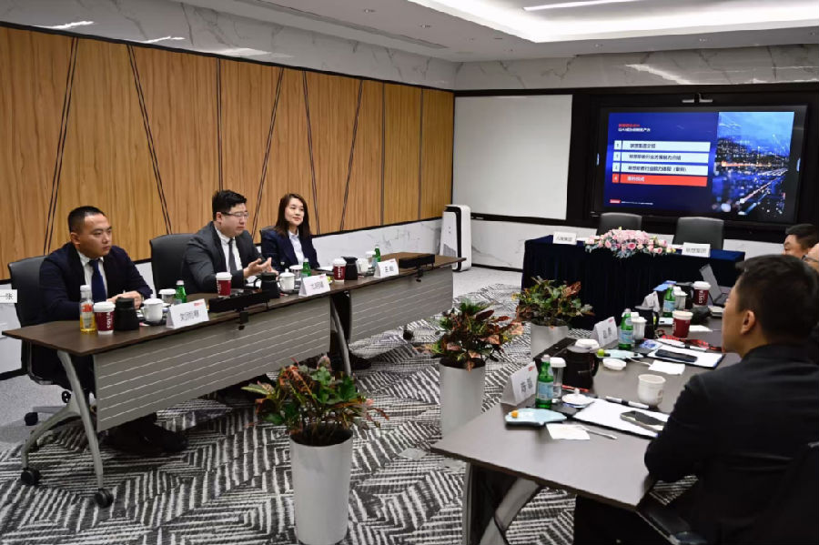 八維教育宿遷職業技術校區與聯想(北京)有限公司正式簽訂戰略合作協議